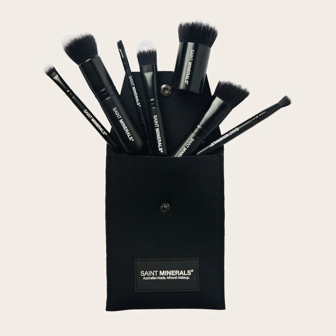 Saint Minerals make up brush Saint Minerals Travel Brush Set
